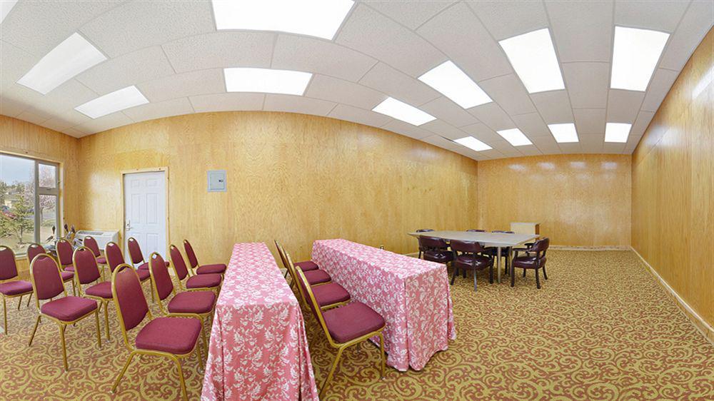 Econo Lodge Inn & Suites Madras Eksteriør bilde